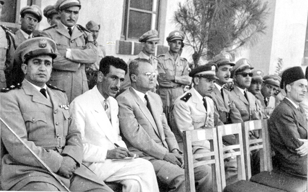 العقيد توفيق نظام الدين في احدى المناسبات العسكرية عام 1950 - 1951