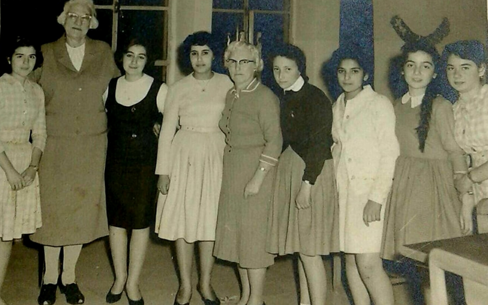 التاريخ السوري المعاصر - طلاب المرحلة الثانوية في مدرسة الأميركان في حلب عام 1962