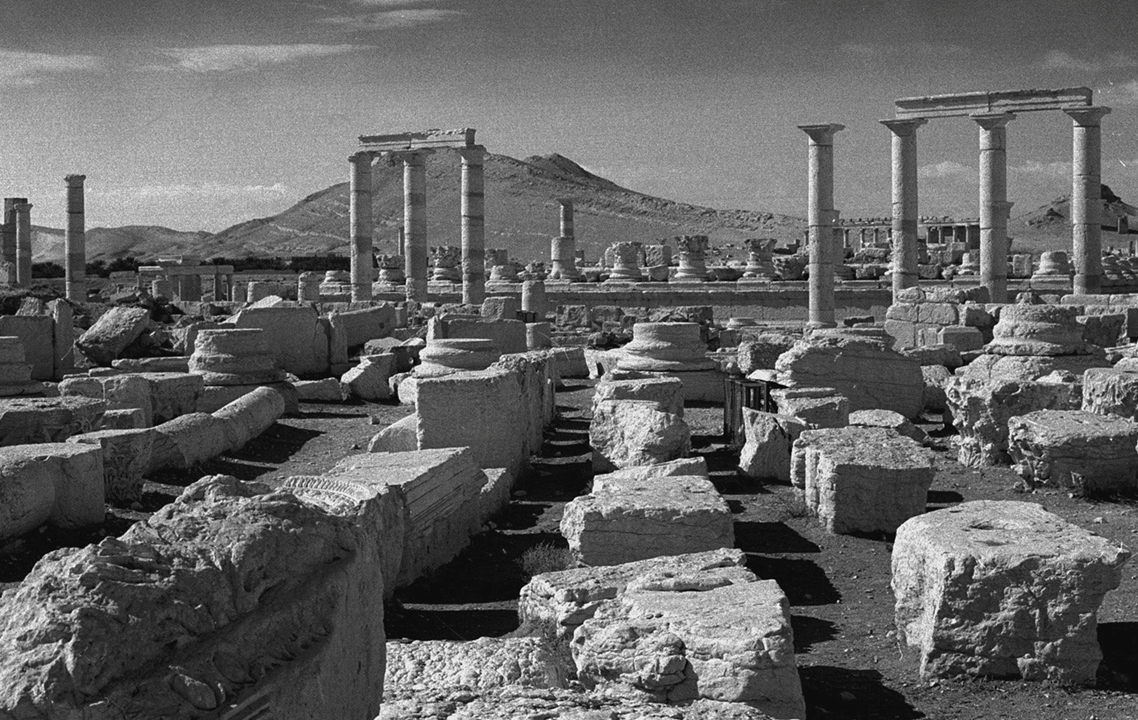 آثار مملكة تدمر بعدسة جورج عشي عام 1985 (2)