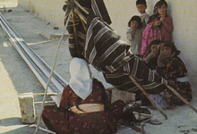 حياكة الأقمشة في الهواء الطلق في جرابلس بريف حلب