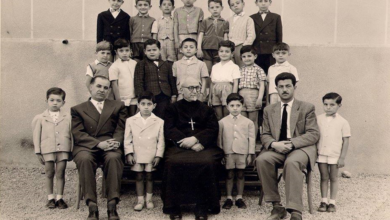 التاريخ السوري المعاصر - مدرسون وطلاب من مدرسة الفرير في دمشق عام 1960