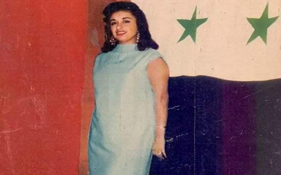 التاريخ السوري المعاصر - الفنانة نجاح سلام على غلاف مجلة الكواكب عام 1958 