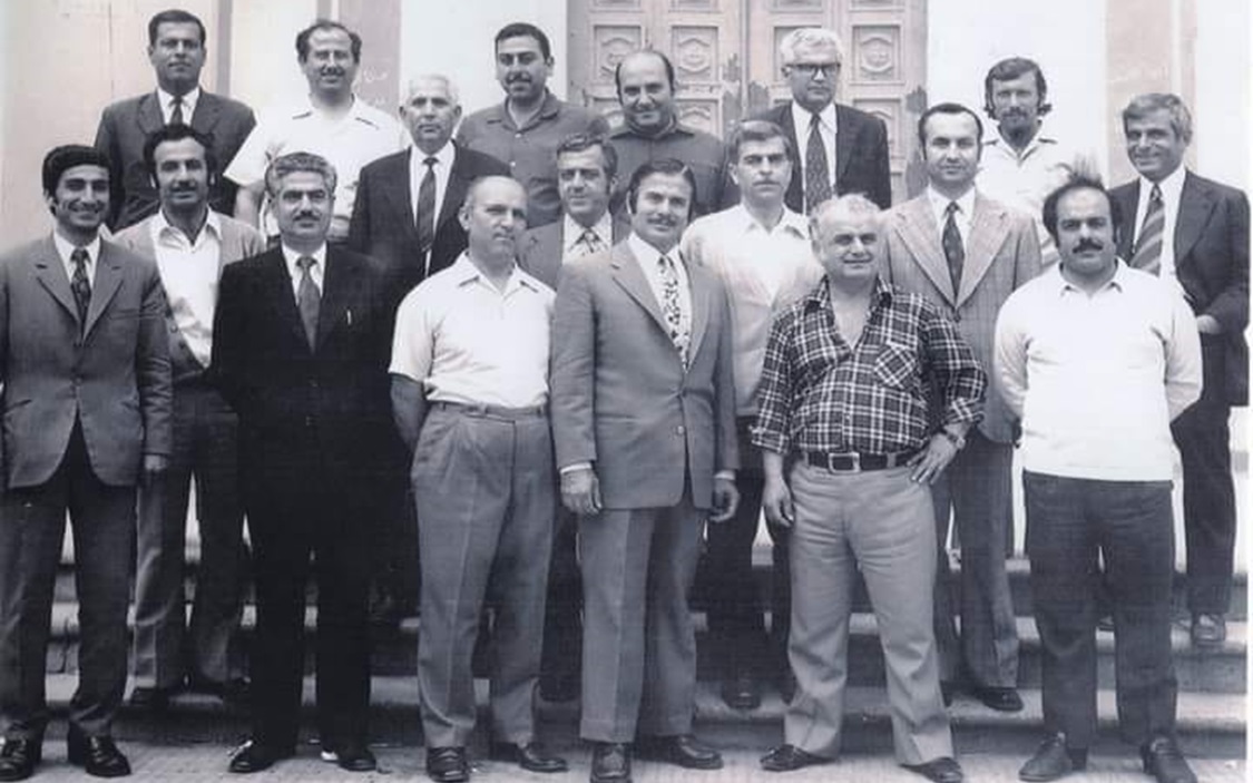 الكادر التدريسي لمدرسة جول جمال في اللاذقية عام 1974م