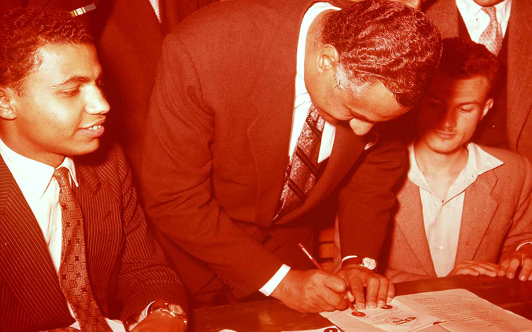 جمال عبد الناصر فى الاستفتاء على الوحدة المصرية السورية عام 1958