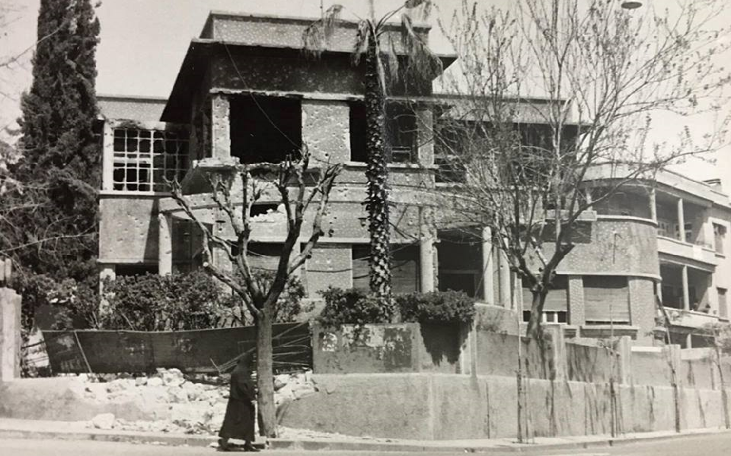 منزل الرئيس أمين الحافظ بعد اقتحامه في شباط عام 1966