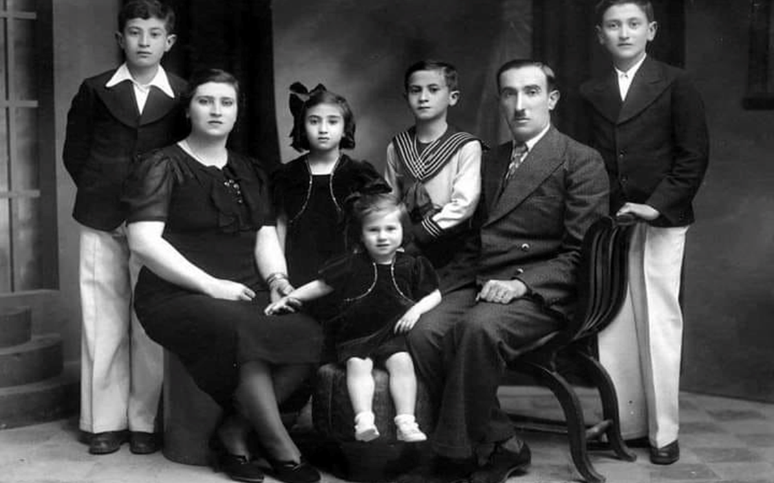 عائلة عارف بن جبرائيل مشحور من مدينة حلب عام 1937م