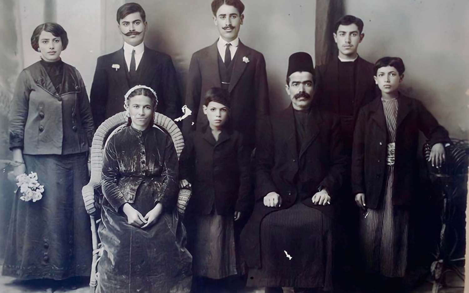 عائلة جرجي بن جبرا الحايك جبيلي في حلب عام 1900م