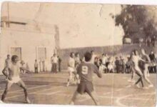 من مباراة كرة اليد بين نادي الشباب من الرقة ونادي الحرية من حلب عام 1973م