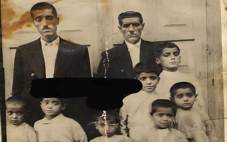عائلة خامدري بعد وصولهم إلى حلب من لواء إسكندرون عام 1938