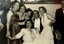 إحدى المناسبات العائلية داخل قصر المصرفي جوزيف أسود في حلب في خمسينيات القرن العشرين