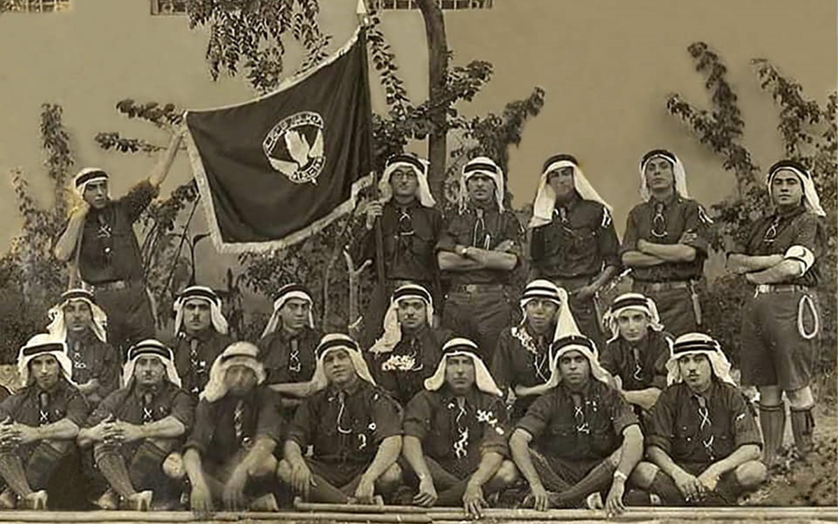 مجموعة من كشاف اللاذقية أثناء جولة لهم في المدينة عام 1933م