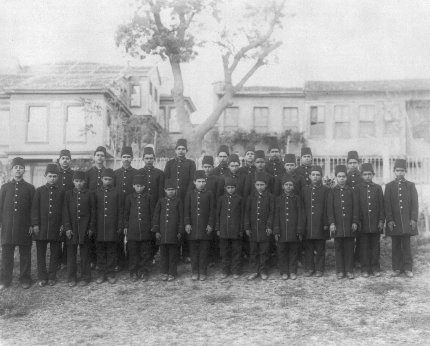 مدرسة العشائر 1892 - 1893