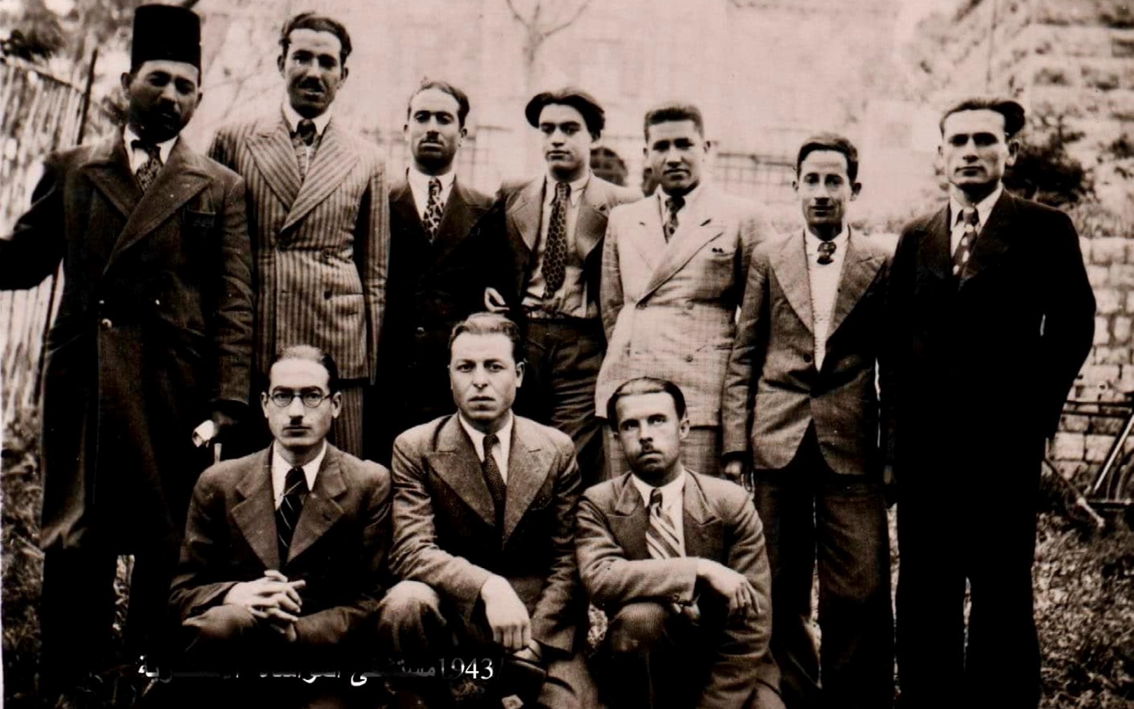 طلاب في مدرسة التجهيز الأولى بحلب عام 1938