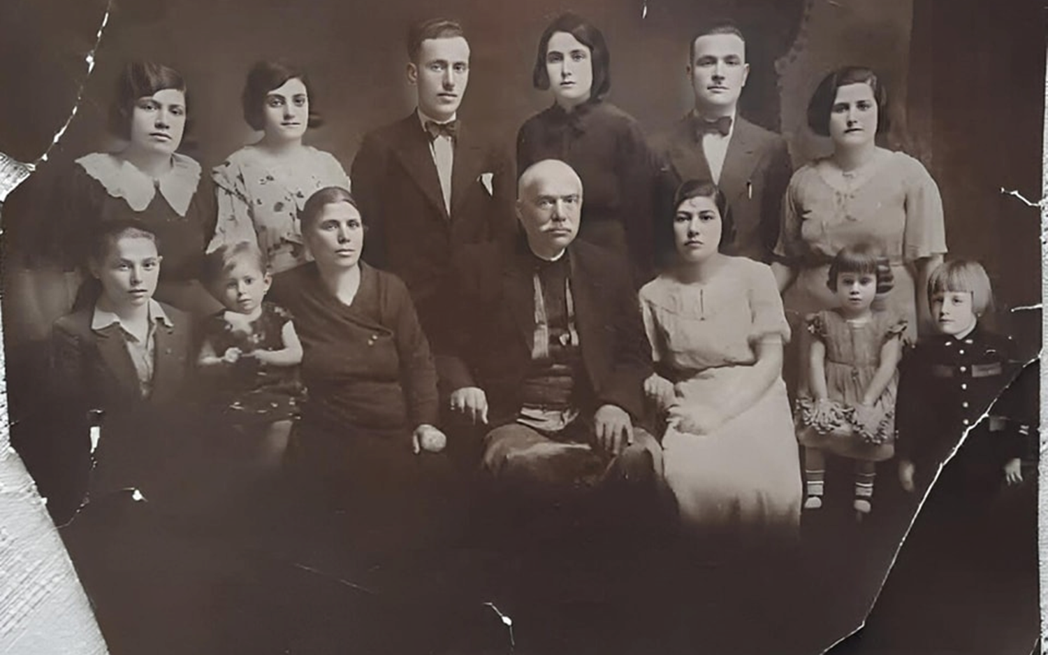 عائلة نعوم بن جرجس حمامجي في حلب 1935