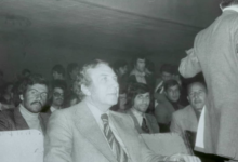 من صور أمسية الشاعر نزار القباني الشعرية في الرقة عام 1979 (5)