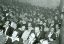 من صور أمسية الشاعر نزار القباني الشعرية في الرقة عام 1979 (7)