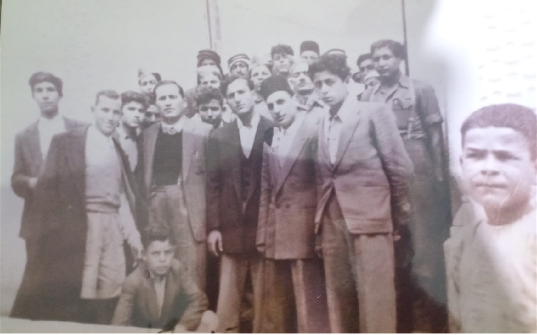 رحلة مدرسية لمدرسة انموذج إدلب عام 1936م