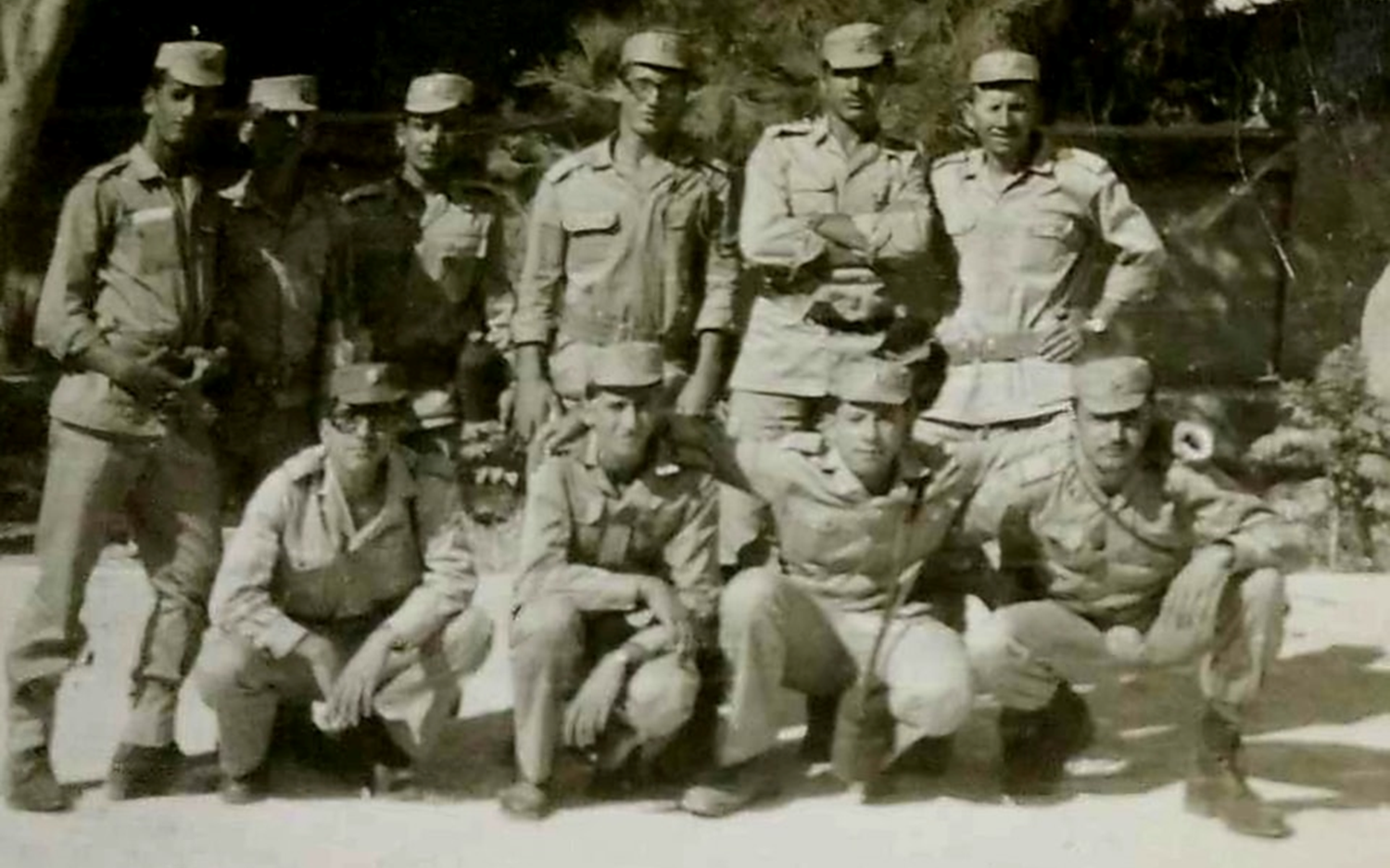 طلاب في معسكر الفتوة بمدرسة جورج سالم في حلب عام 1974م