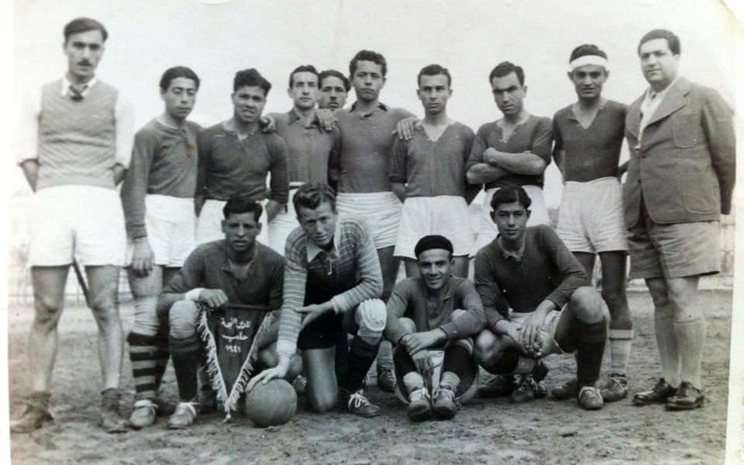أعضاء من فريق النجمة الحلبي العام 1941