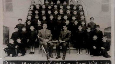 طلاب الصف الثاني في مدرسة الإخاء العربي بحلب عام 1955م