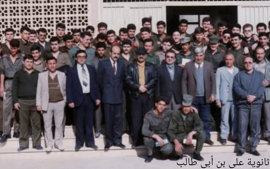 طلاب البكالوريا بثانوية علي بن أبي طالب في سلمية عام 1993