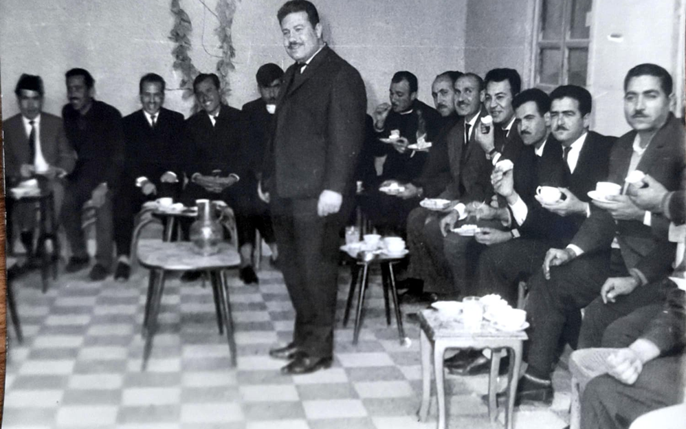 من حفل وداع الدكتور عدنان حمدان في دوما قبل مغادرته إلى ألمانيا عام 1967م (1)